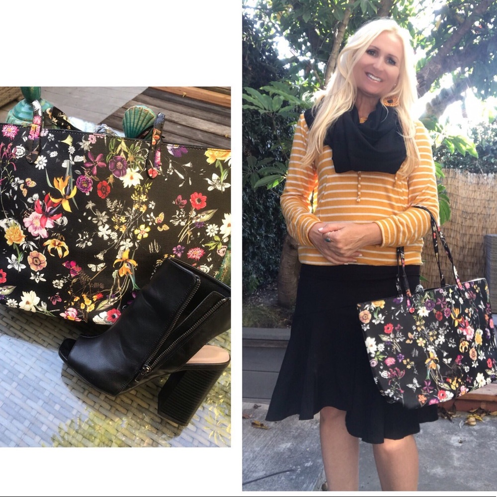 ☕️ Faux Leather Floral Bag